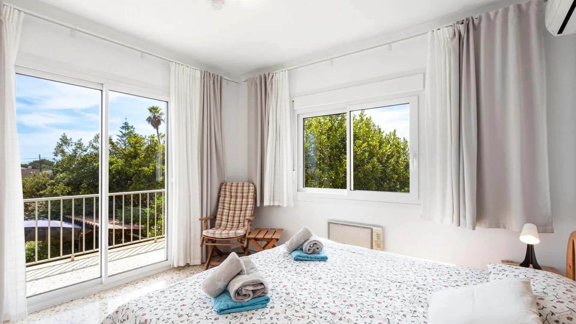 Ferienhaus Villa Ines Pool, Bbq, Homeoffice Llucmajor  Spanien
